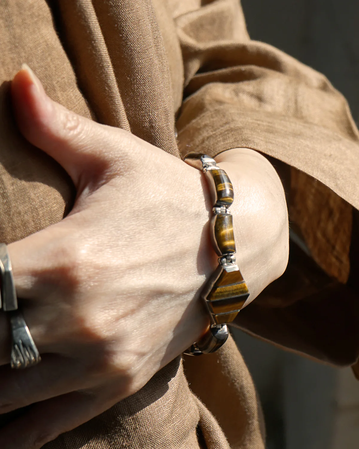 Silver x Tiger Eye Bracelet - Image 3