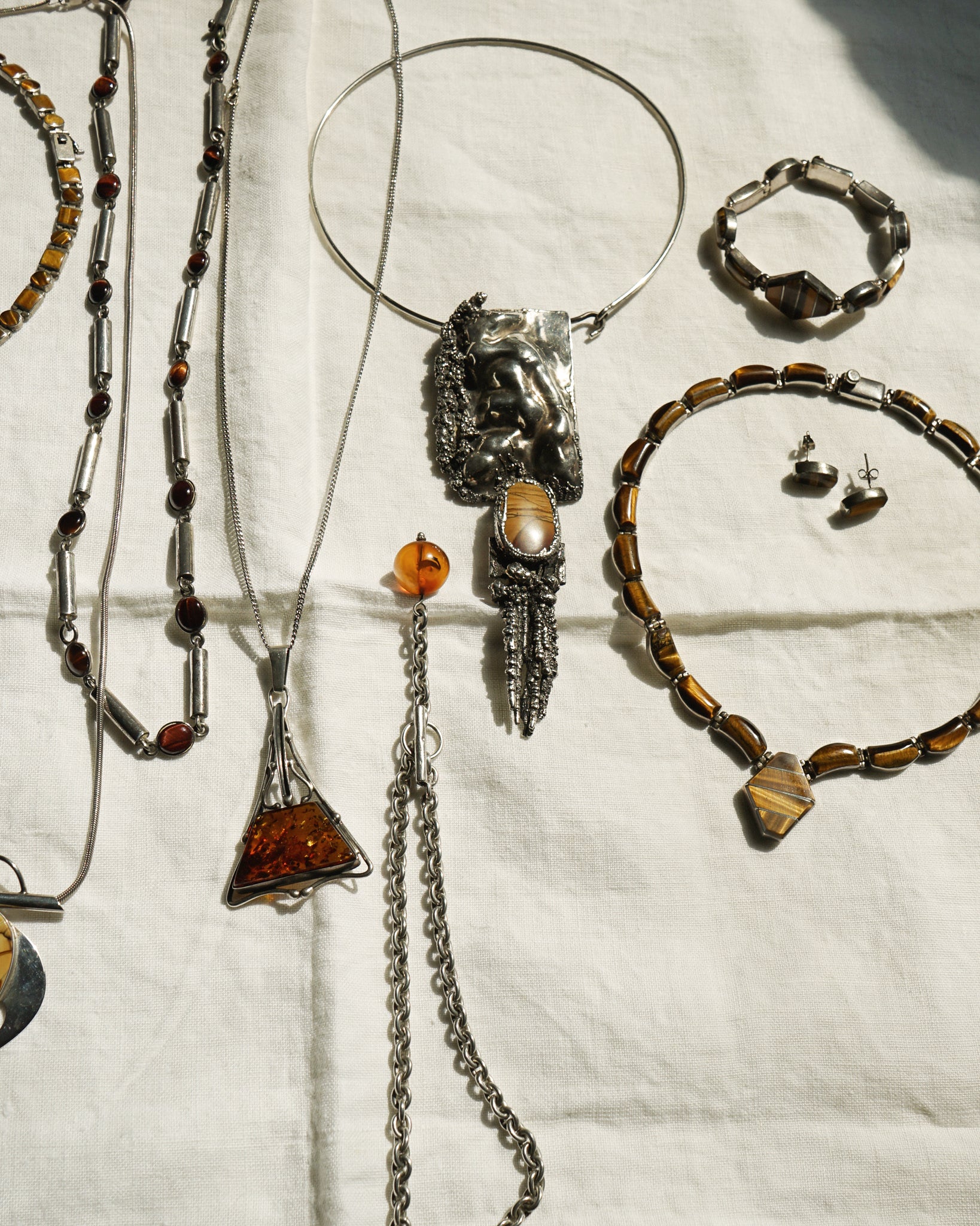 Silver x Tiger Eye Bracelet - Image 7